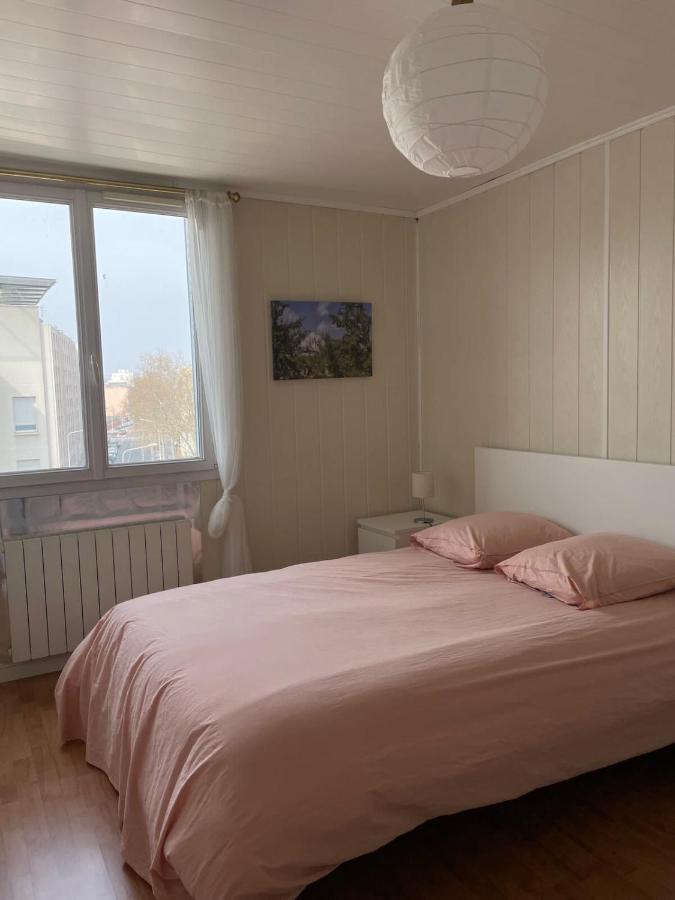 Le Parilly- Appartement 3 Chambres-Parc Parilly Bron Exterior photo
